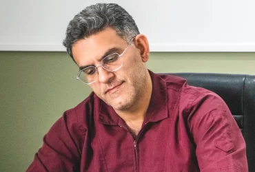 دکتر افشین فرهنگ فلاح، فوق تخصص جراحی پلاستیک در آمل