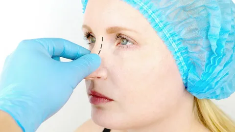 بهترین جراح بینی در آمل 5 بهترین جراح بینی در آمل